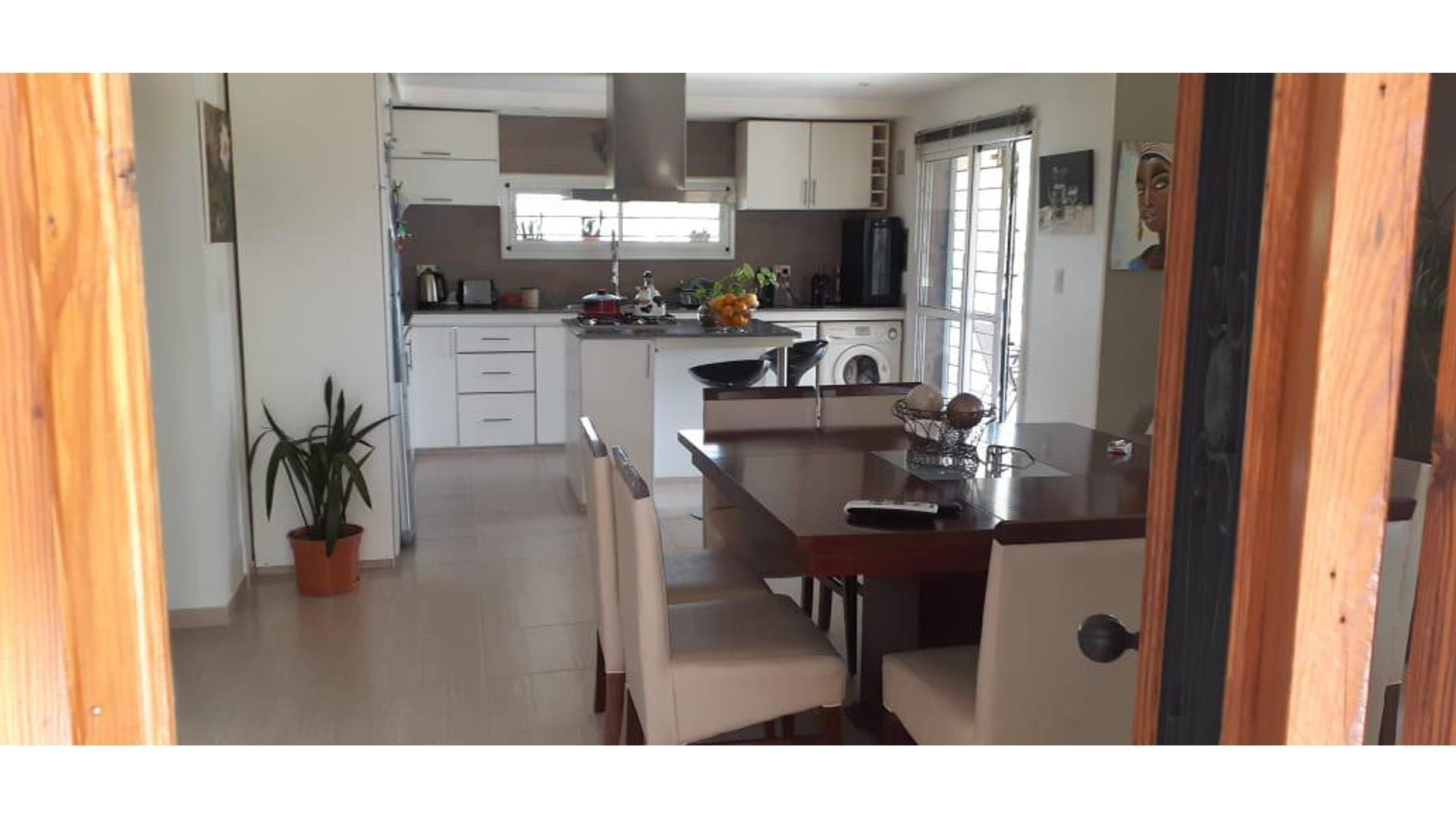 Casa en Venta en Potrero De Los Funes, USD 160.000