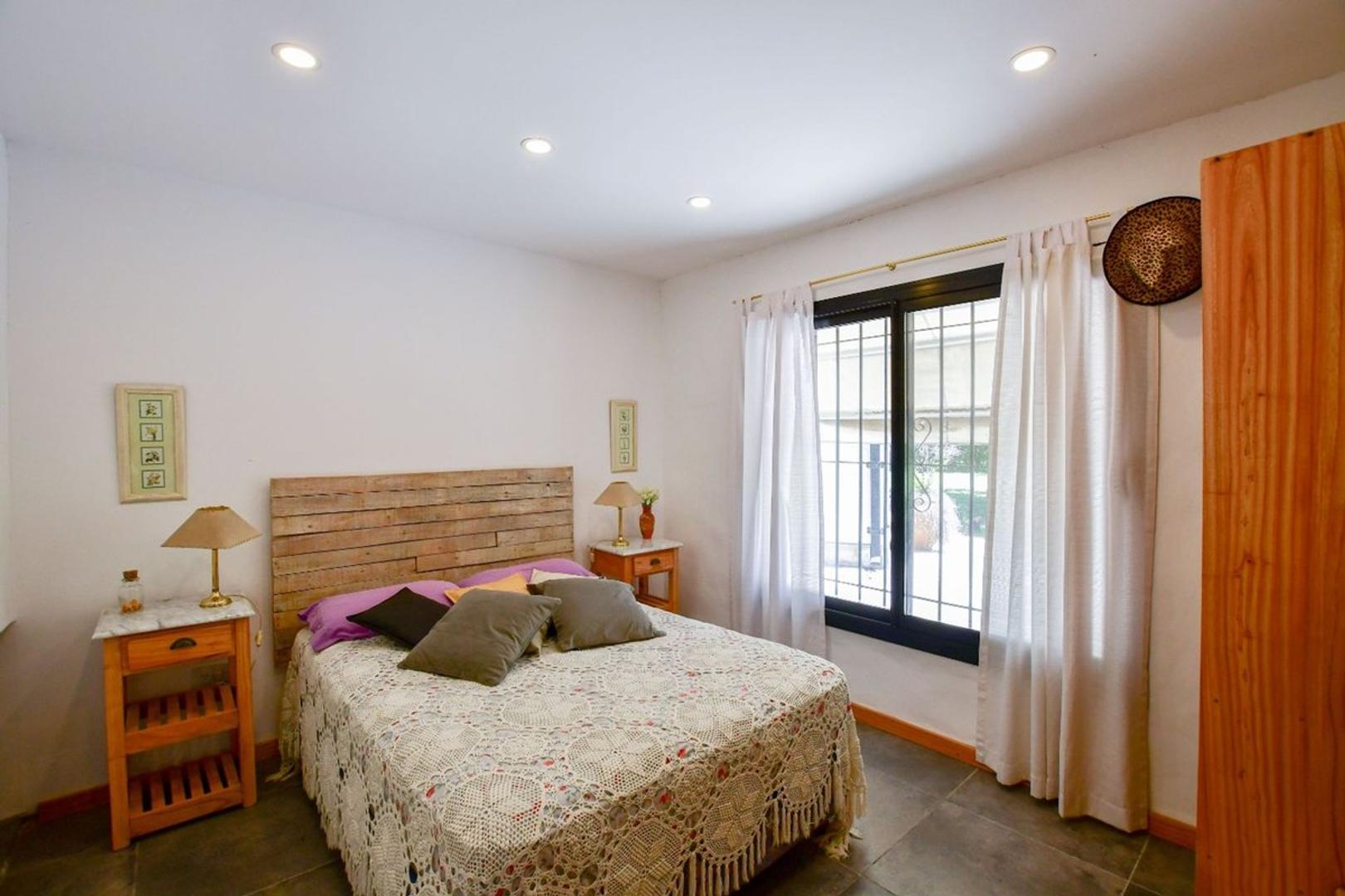 CASA VENTA EL RODEO 1 DORMITORIO PILETA Y QUINCHO