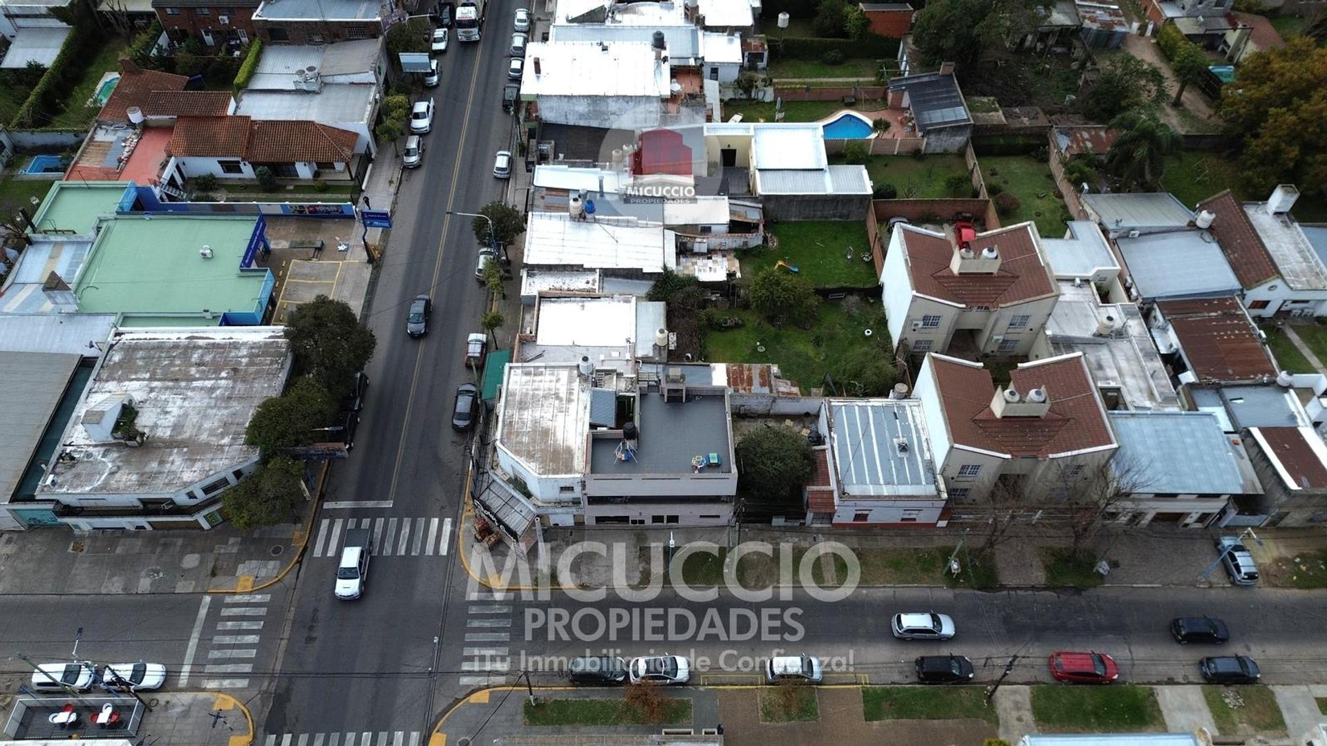 PH tipo casa en venta, Asborno 295, Escobar Centro. APTO CREDITO.