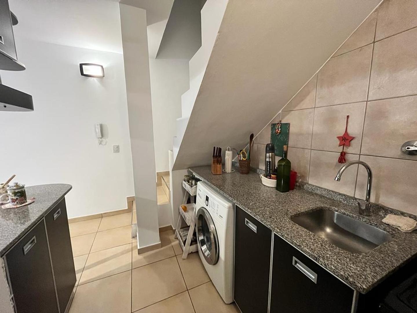 Depto Tipo Casa en Venta 10 años