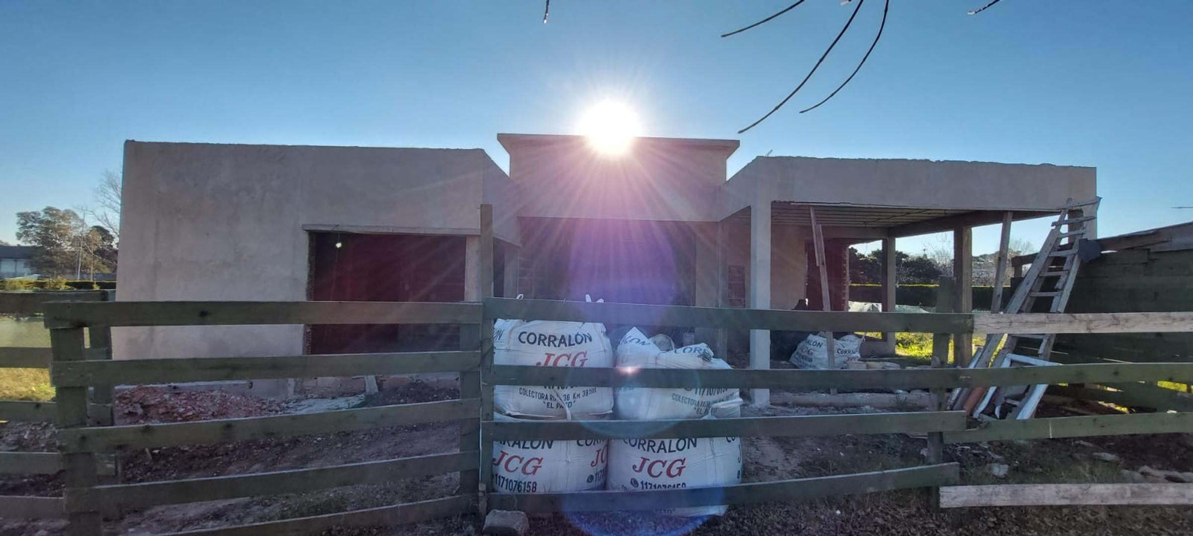 Casa en Venta en Berazategui, USD 220.000