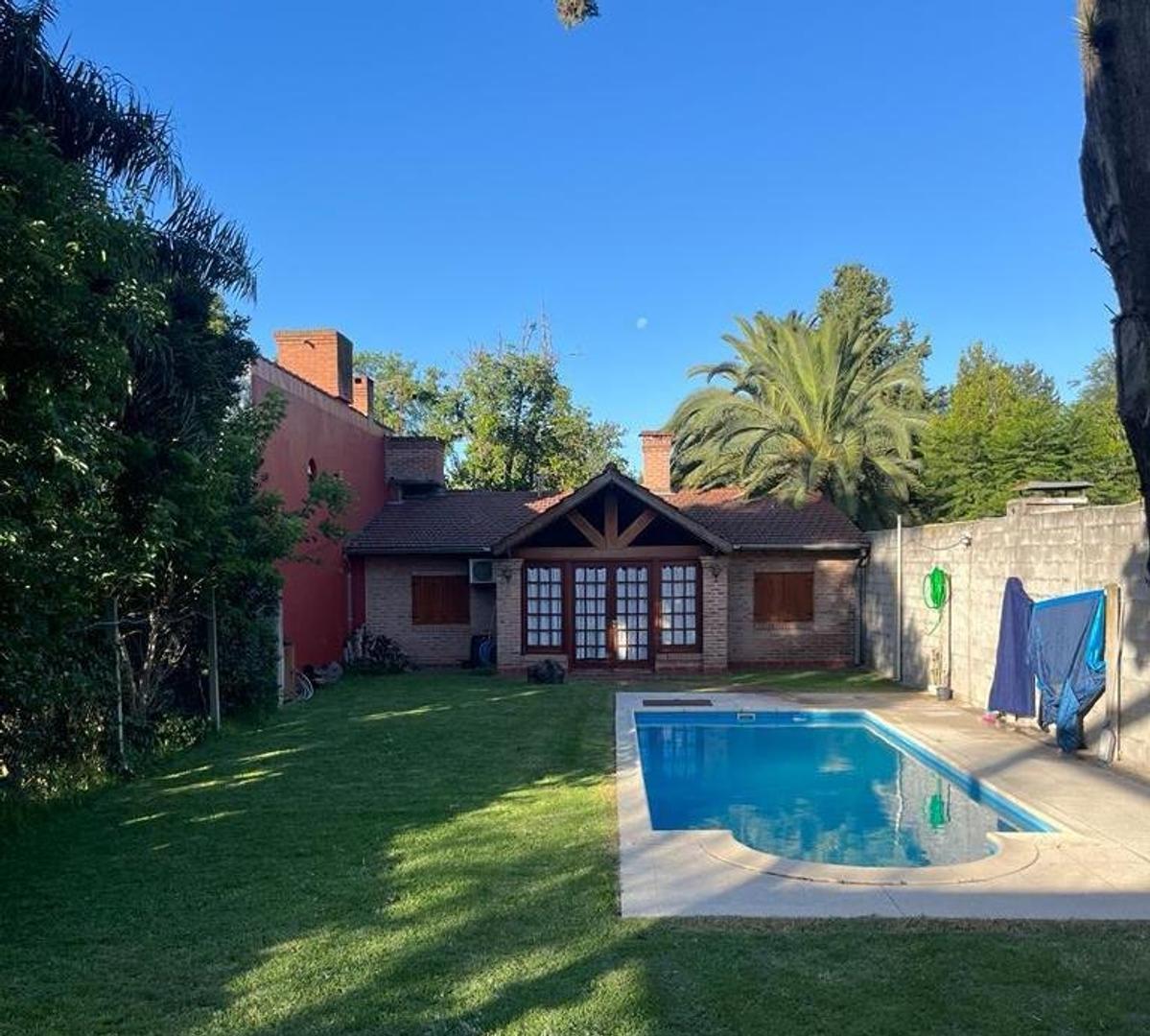 TERRENO EN VENTA :: LELOIR/UDAONDO:: CON 3 AMB Y PILETA