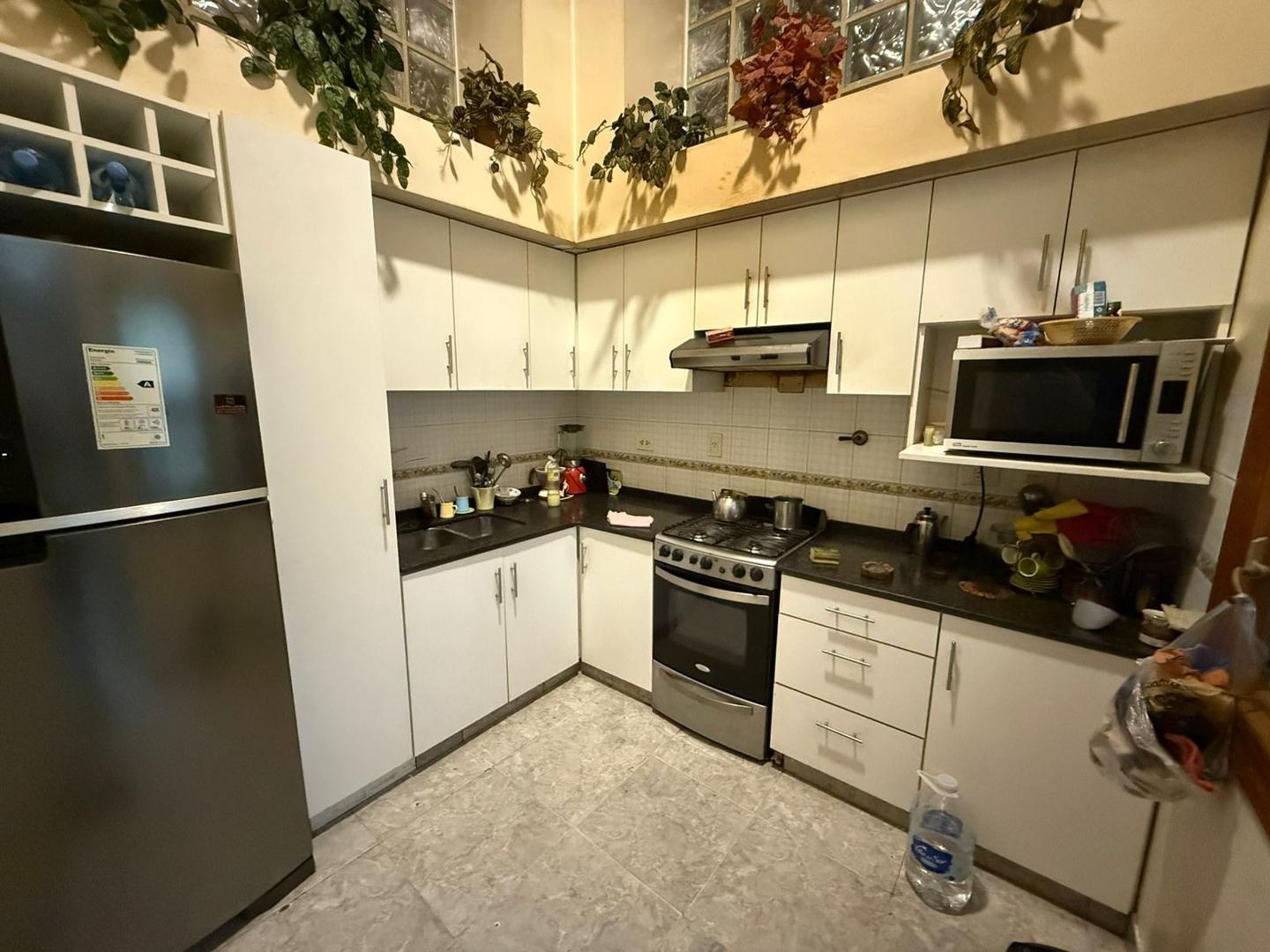 Depto Tipo Casa 4 ambientes con 2 baños