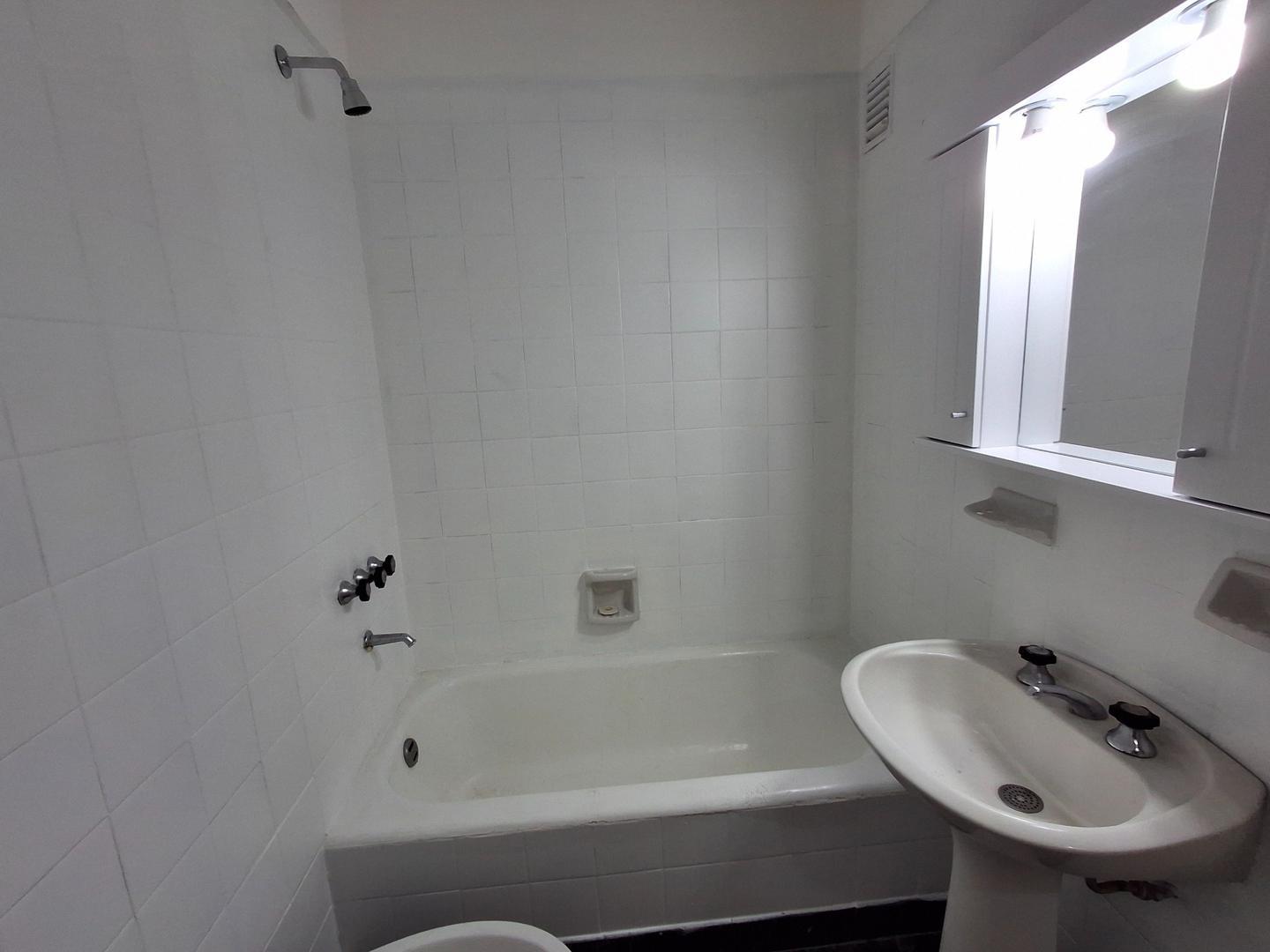 Departamento en Alquiler en Belgrano, $ 650.000