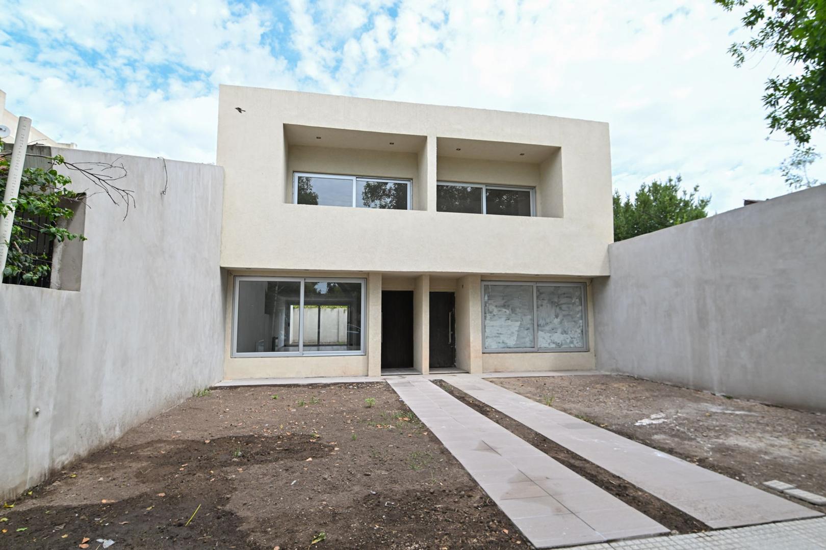 SE ALQUILA DUPLEX  DOS DORMITORIOS  A ESTRENAR