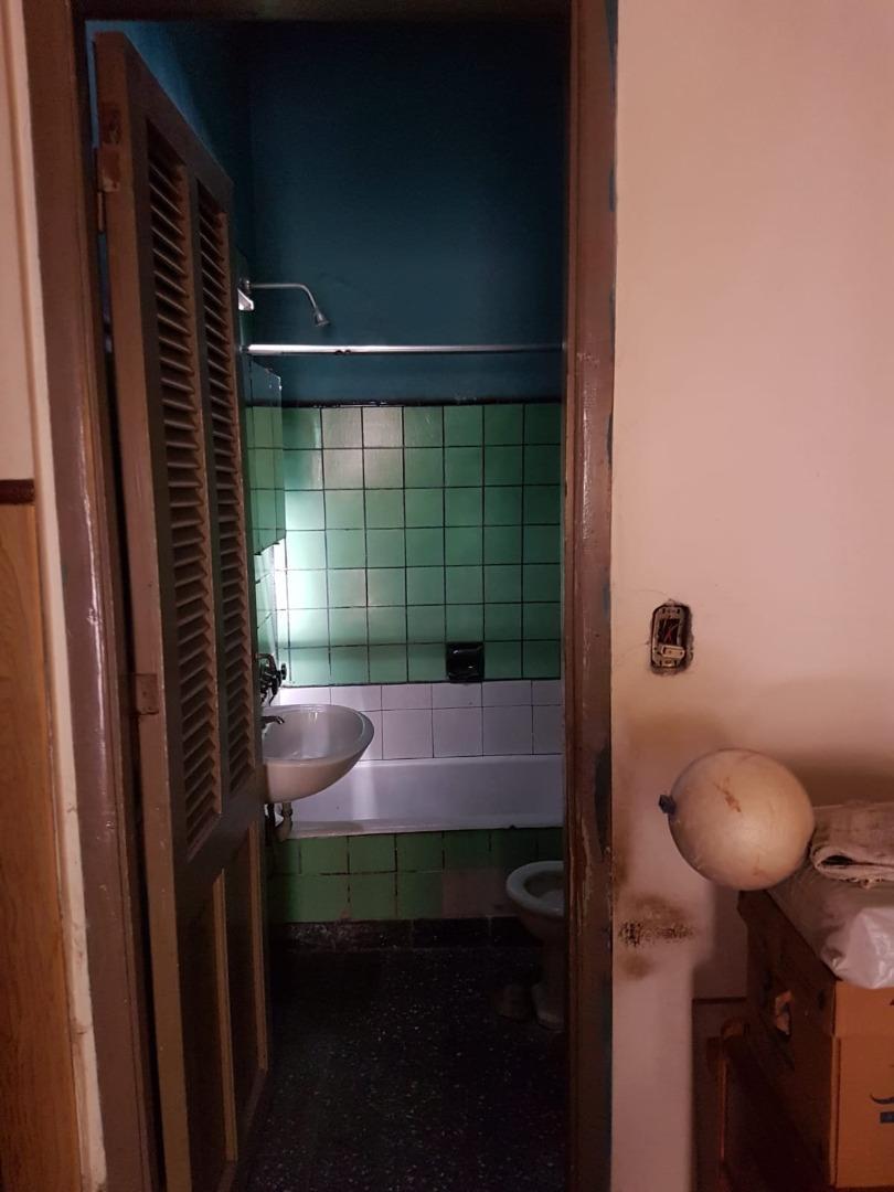 Manuela Pedraza 1300