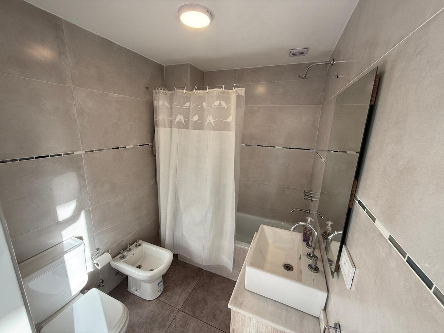 Departamento 2 ambientes con 1 baño