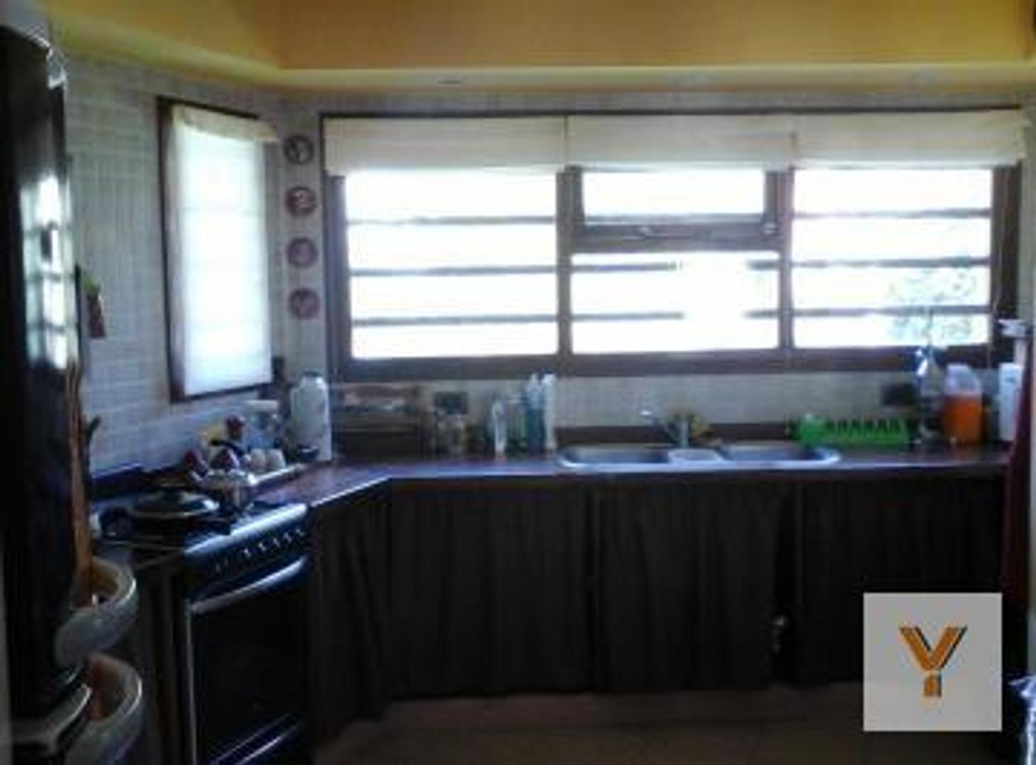 Casa en Alquiler - 2 Dormitorios 2 Baños - 450mts - Mar Del Plata