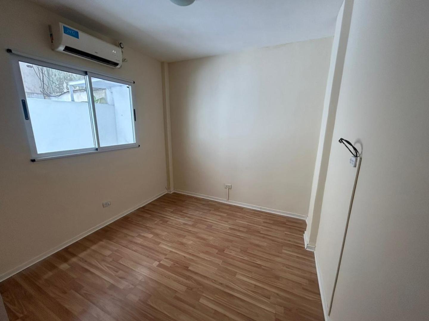 Departamento en Venta en Balvanera, USD 68.000