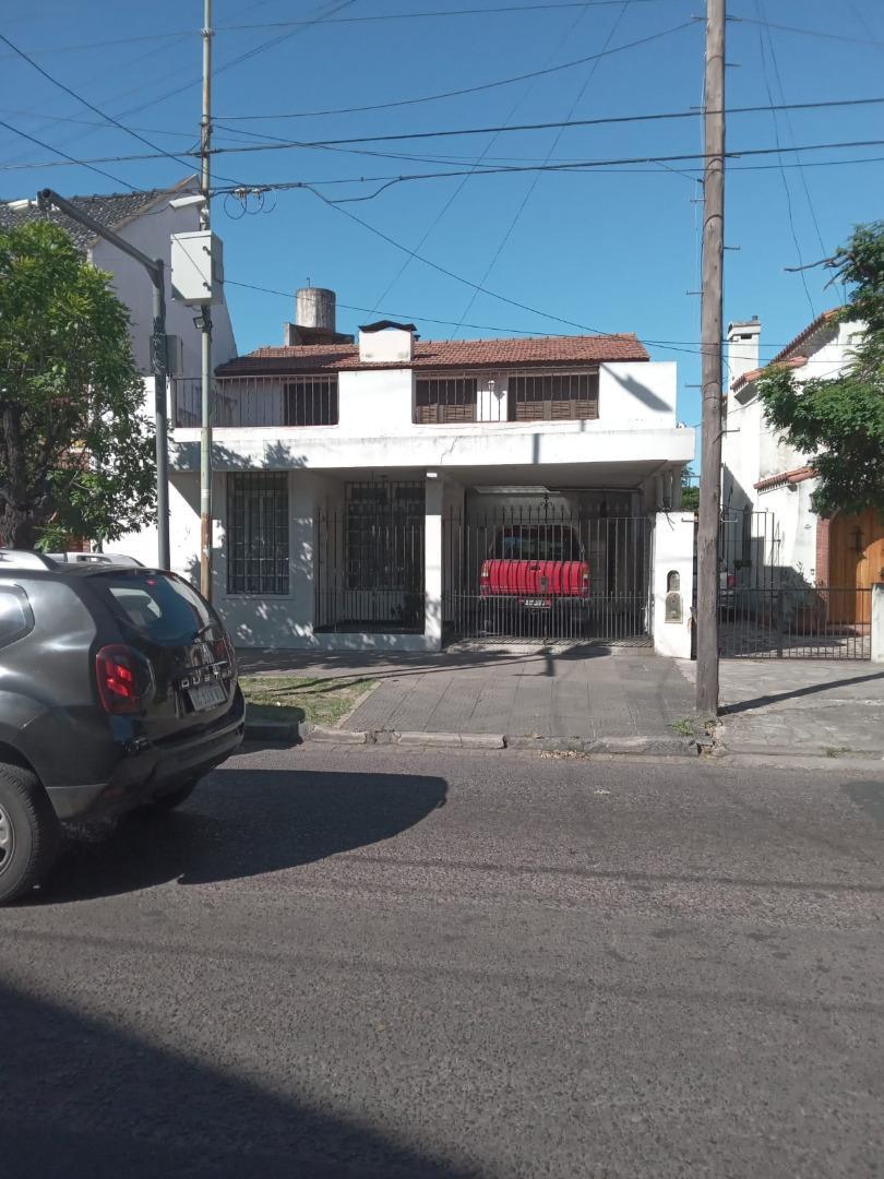 CASA EN VENTA EN HAEDO