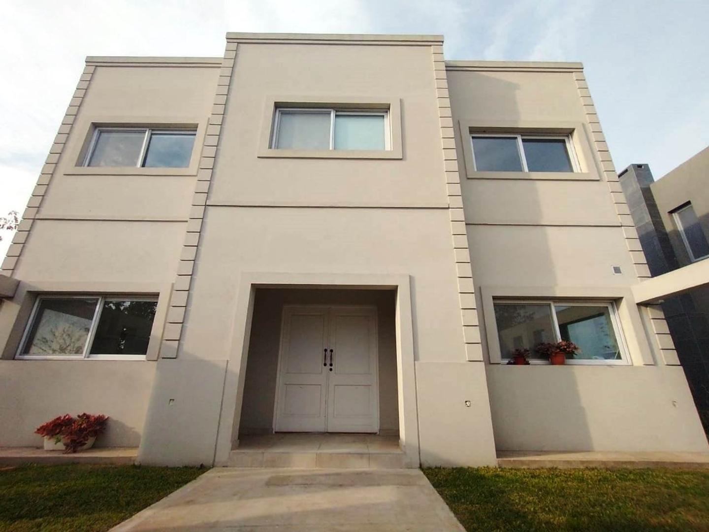 Casa en Venta de 5 dormitorios