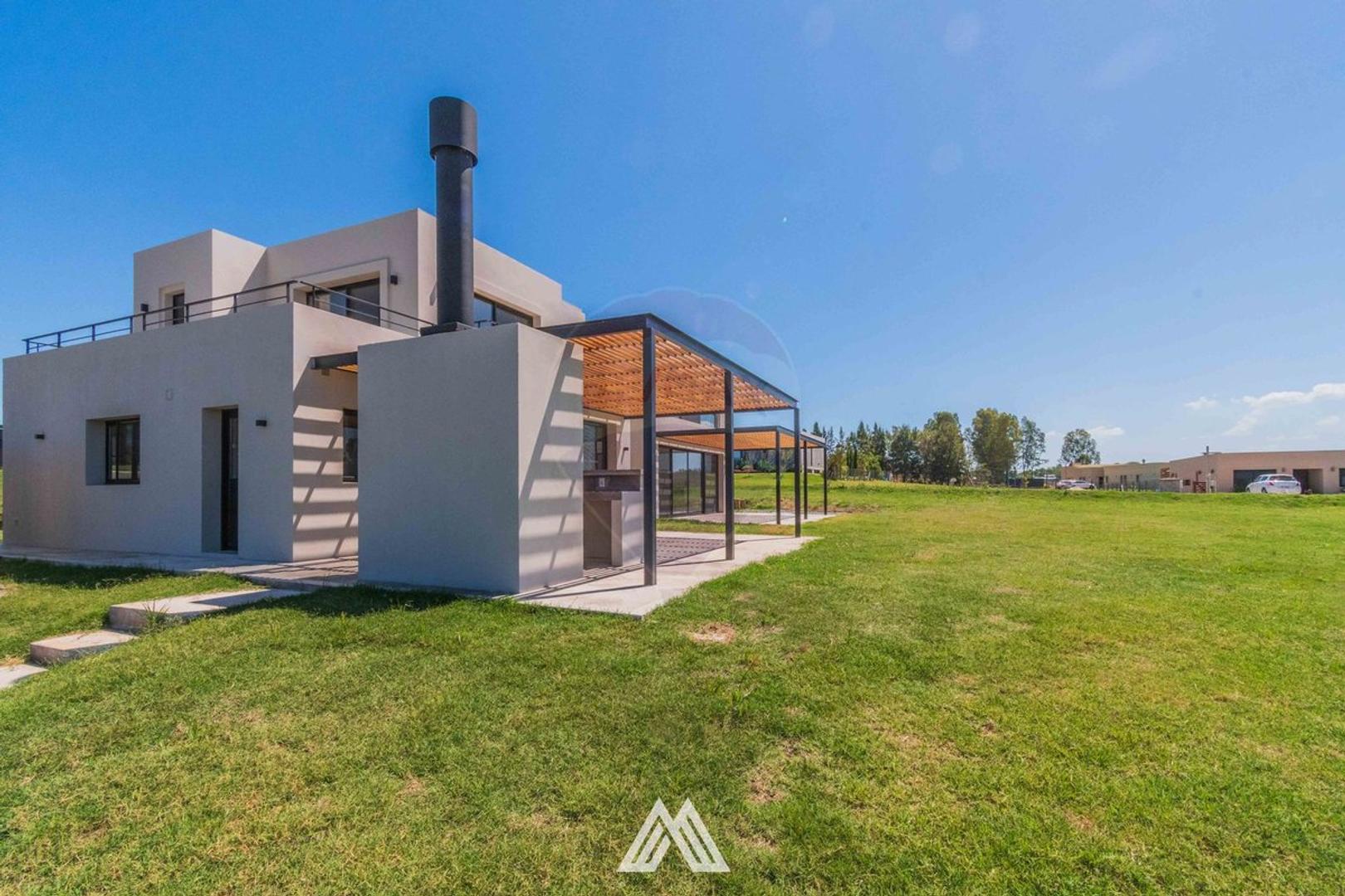 Casa en Venta de 4 dormitorios