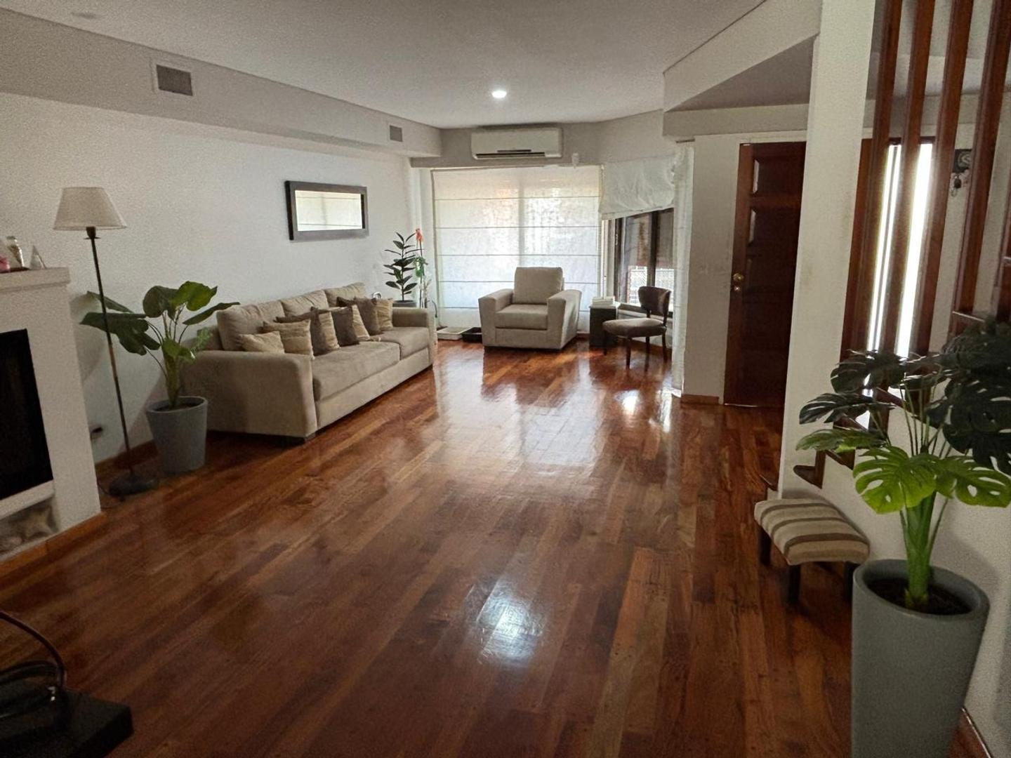 Casa en Venta en Martinez, USD 499.000