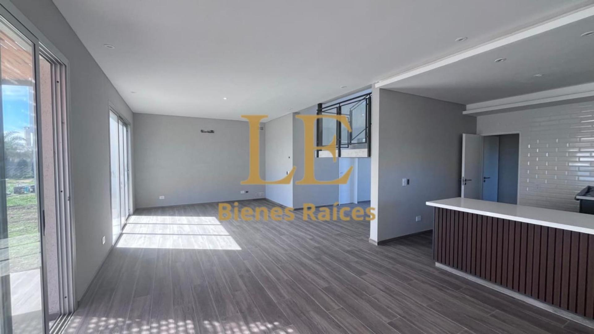 Casa en Venta al Noroeste