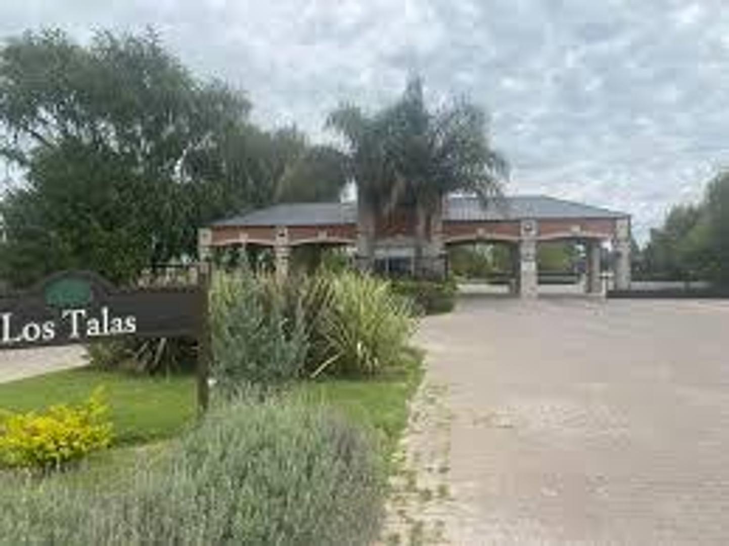 Casa en Venta al Oeste