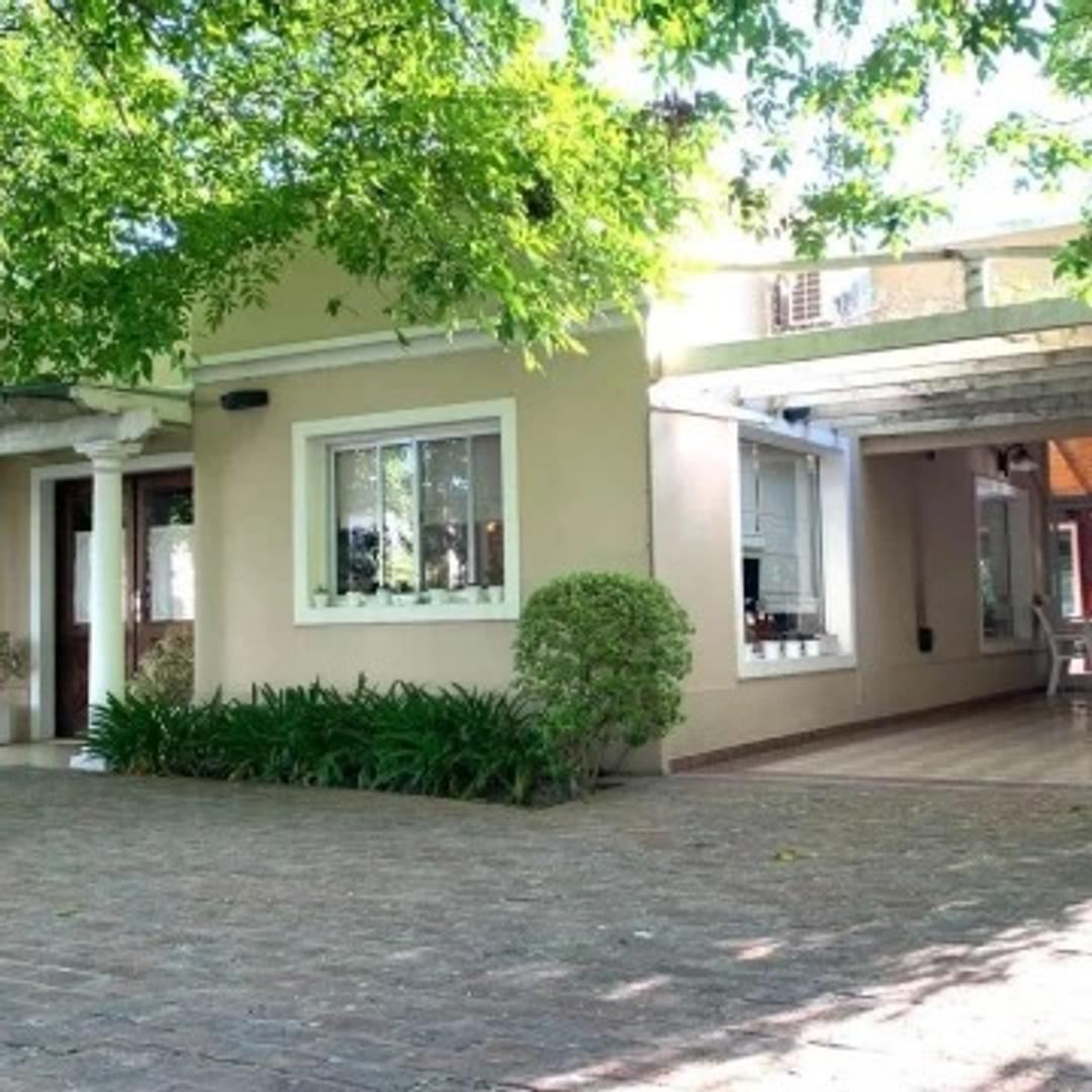 Carola Lorenzini 4900