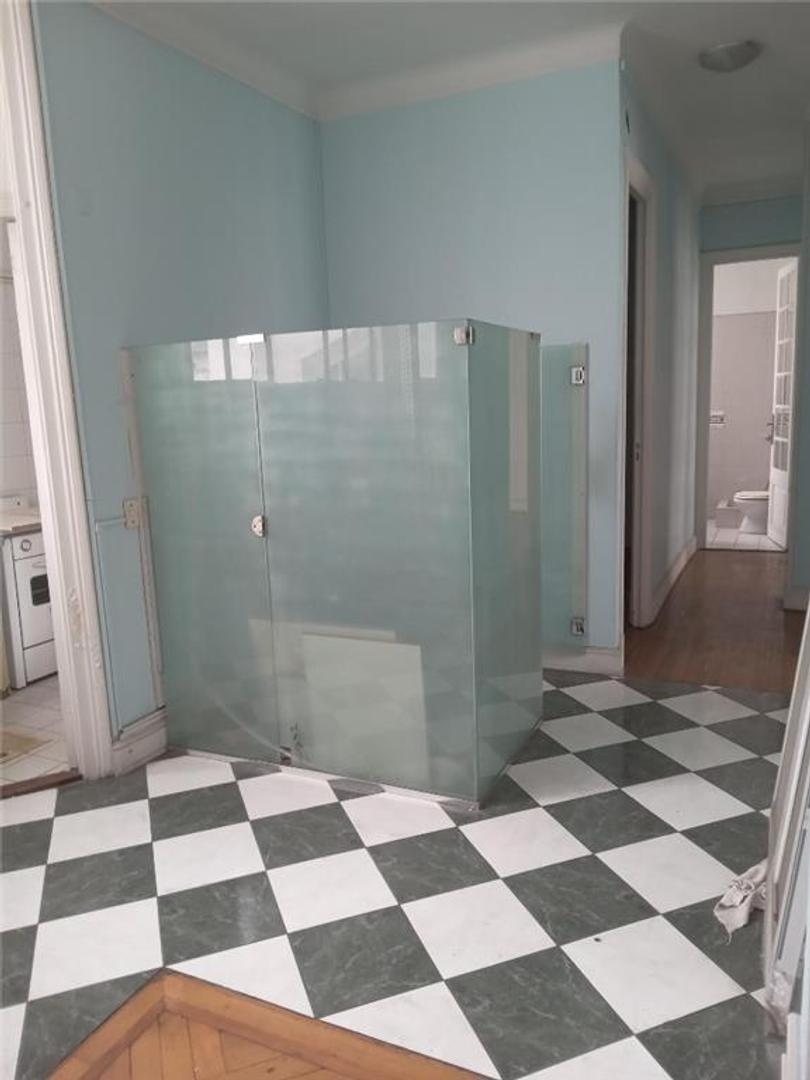 Oficina en Alquiler en San Nicolás, USD 1.000