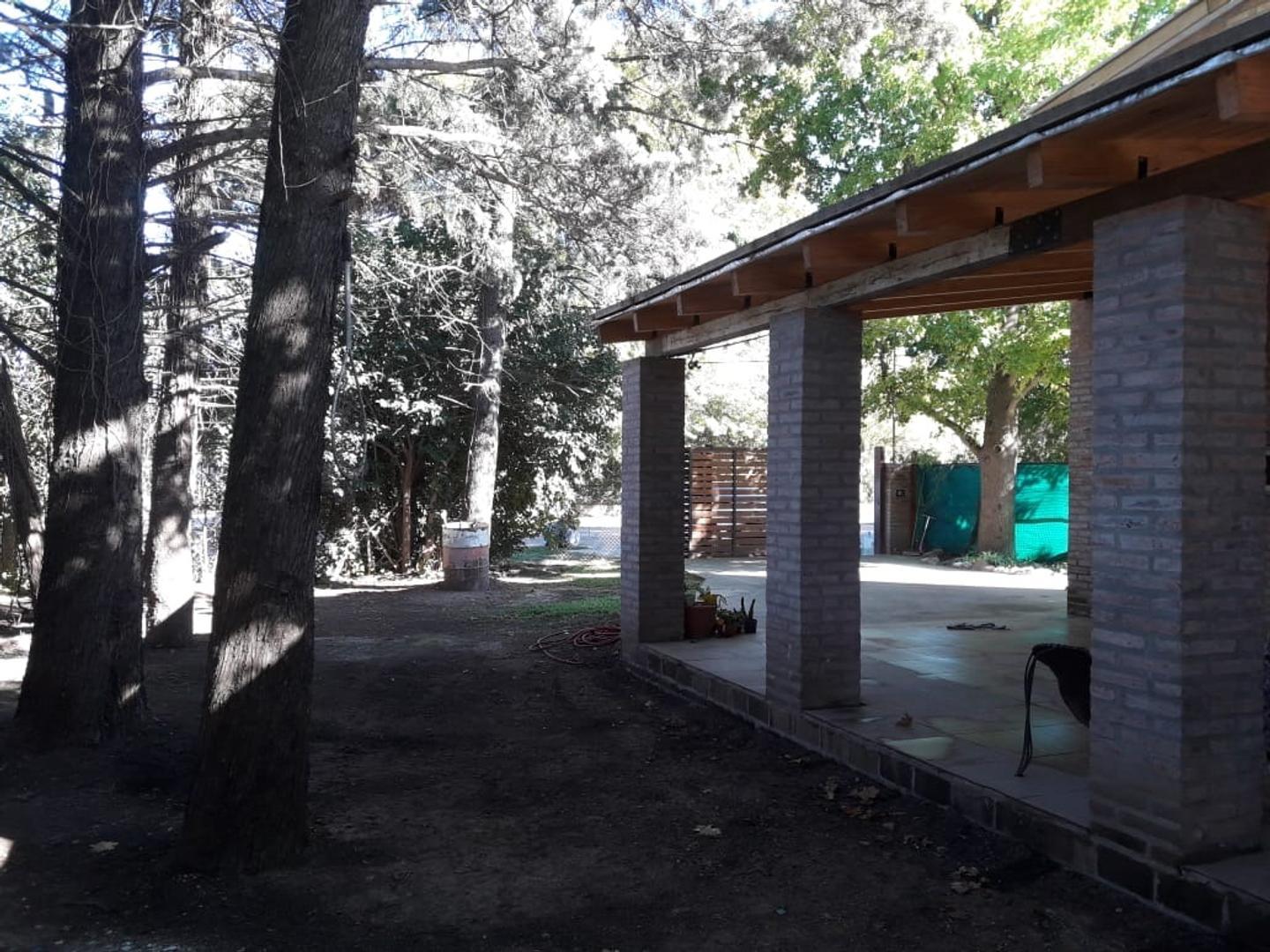 Casa 3 ambientes con 2 baños