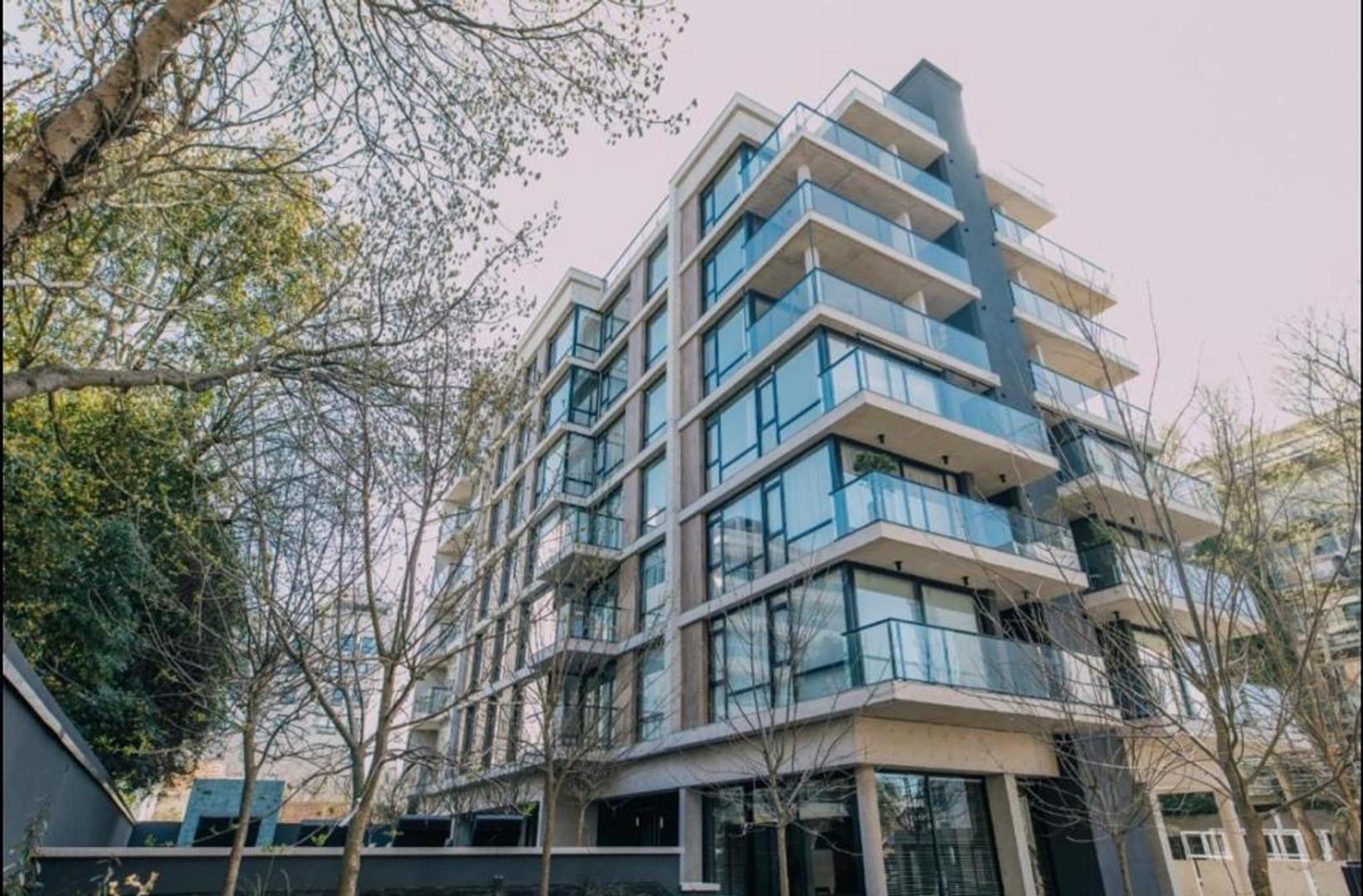 Depto 2 Amb. con balcón, coch., baulera, piscina, sum y gym