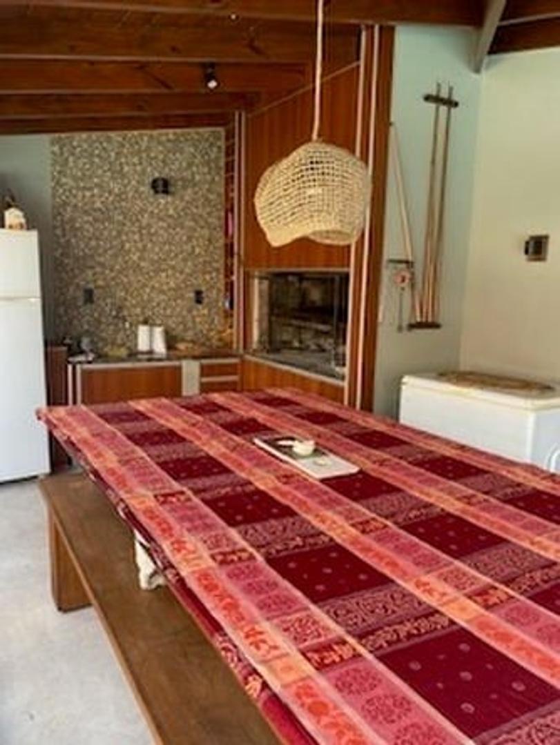 Casa en Alquiler Temporal de 4 dormitorios