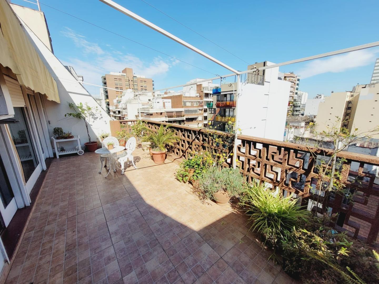 Hermoso duplex 5 amb, balcon terraza, c/ cochera, Caballito