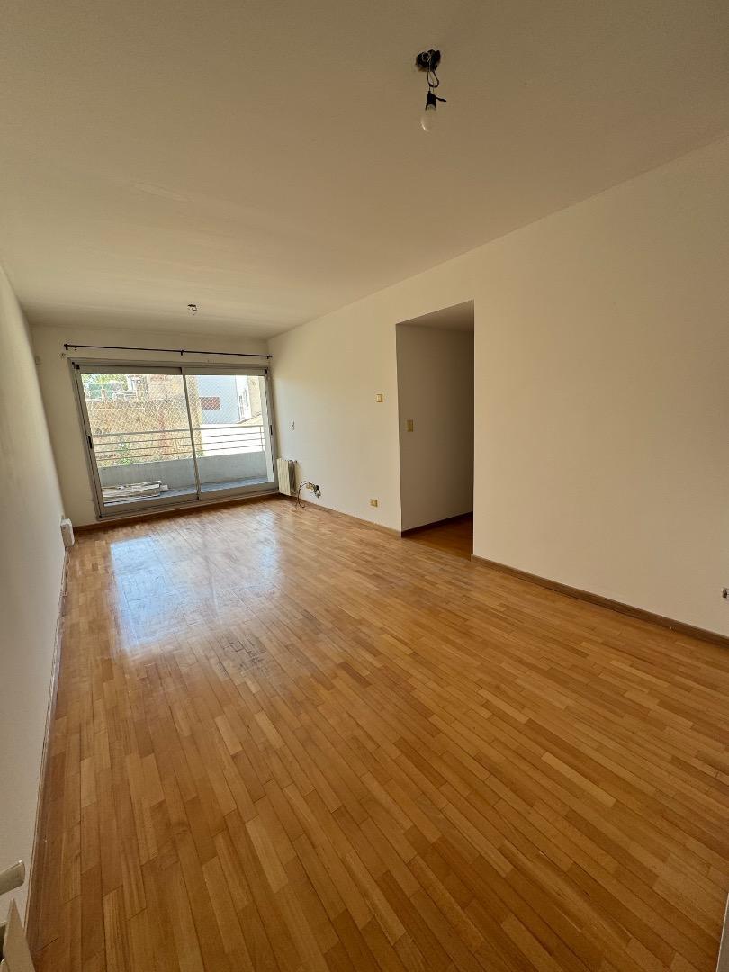 Departamento en Alquiler en Villa del Parque, $ 1.700.000