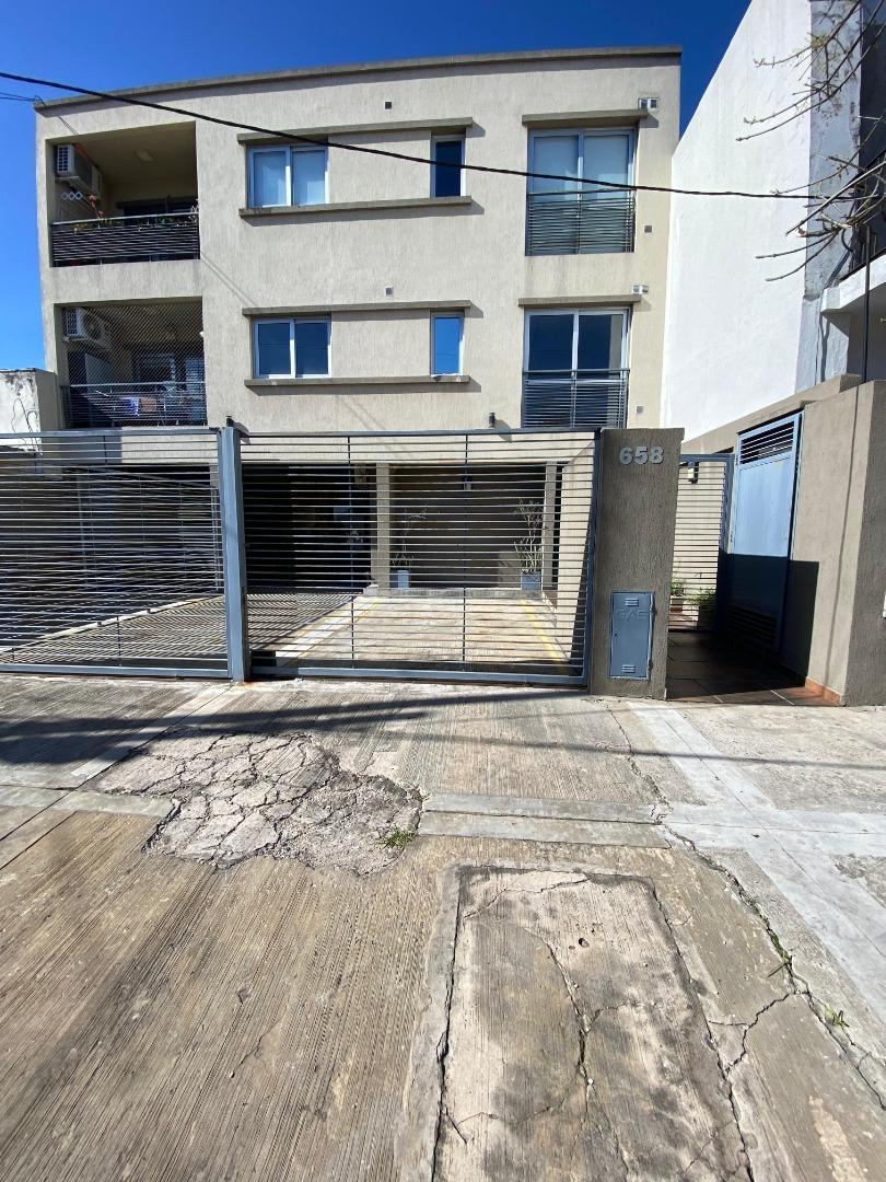 Departamento en Alquiler de Monoambiente