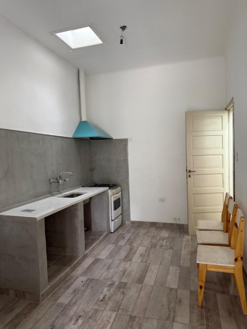 Casa en Alquiler en Haedo, $ 1.400.000