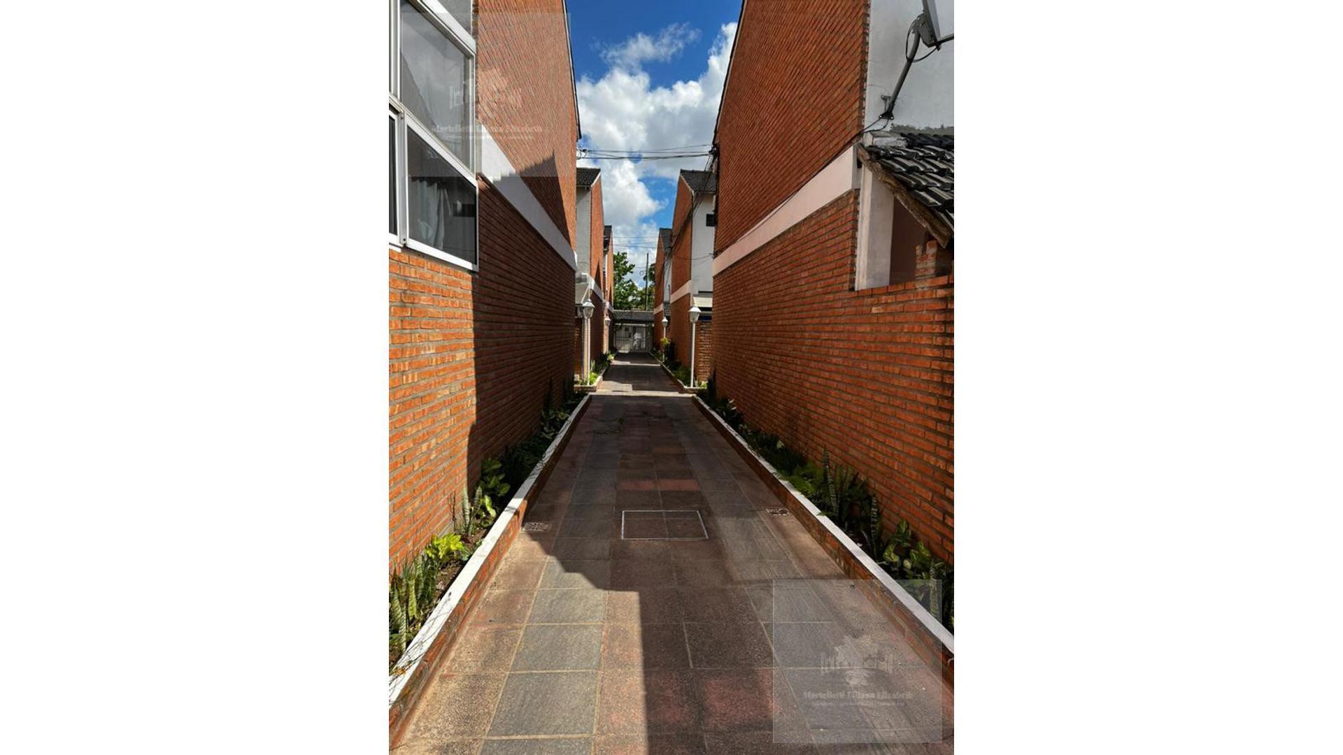 Depto Tipo Casa 3 ambientes con 1 baño