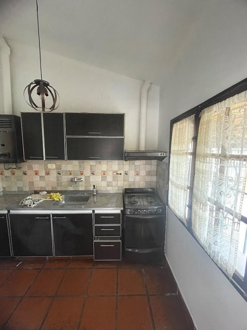 CASA EN VENTA 3 DORMITORIOS EN MARQUÉS DE SOBREMONTE