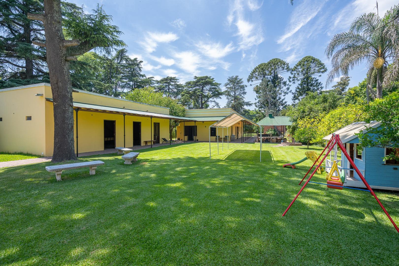 Venta Quinta Colonial Moreno -300 metros autopista