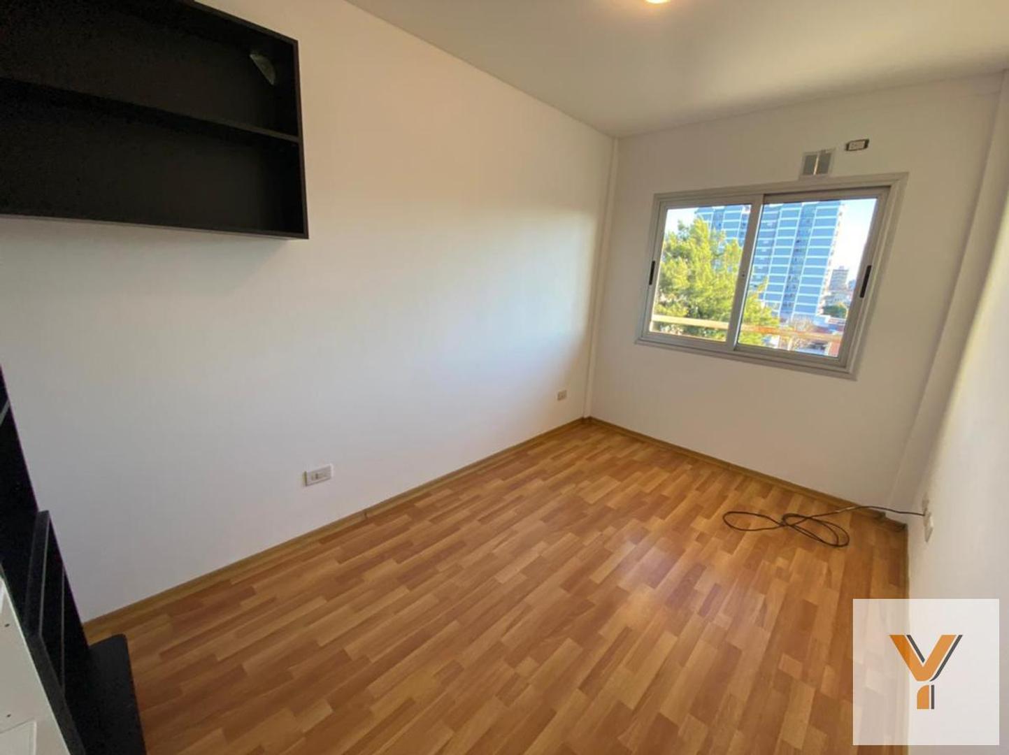 Departamento en Alquiler - 2 Dormitorios 1 Baño - 67mts - Avellaneda