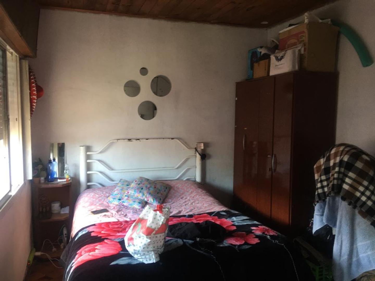 Casa en Venta en Rafael Calzada, USD 75.000
