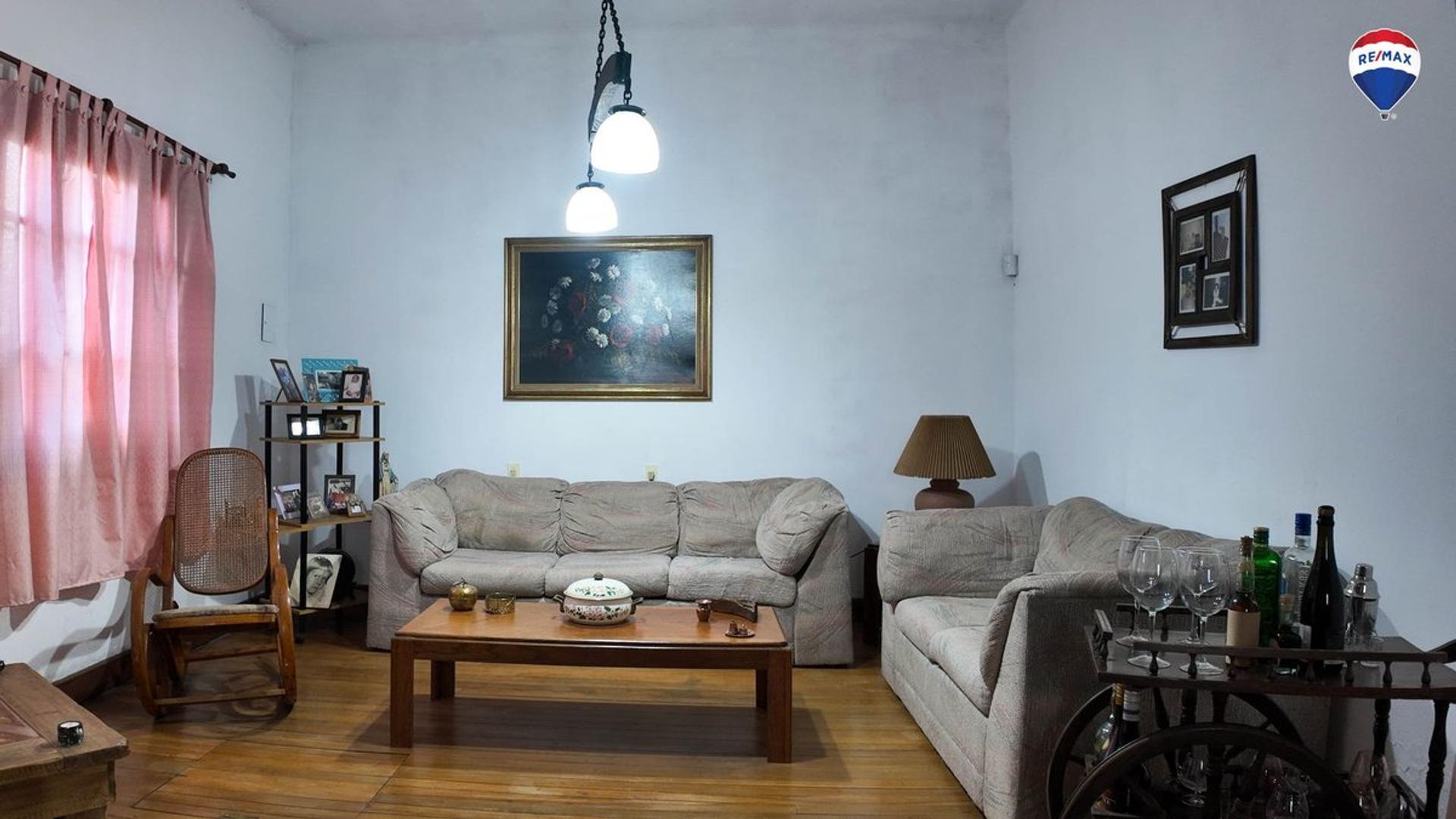 CASA EN VENTA 4 AMBIENTES EN DON BOSCO, QUILMES