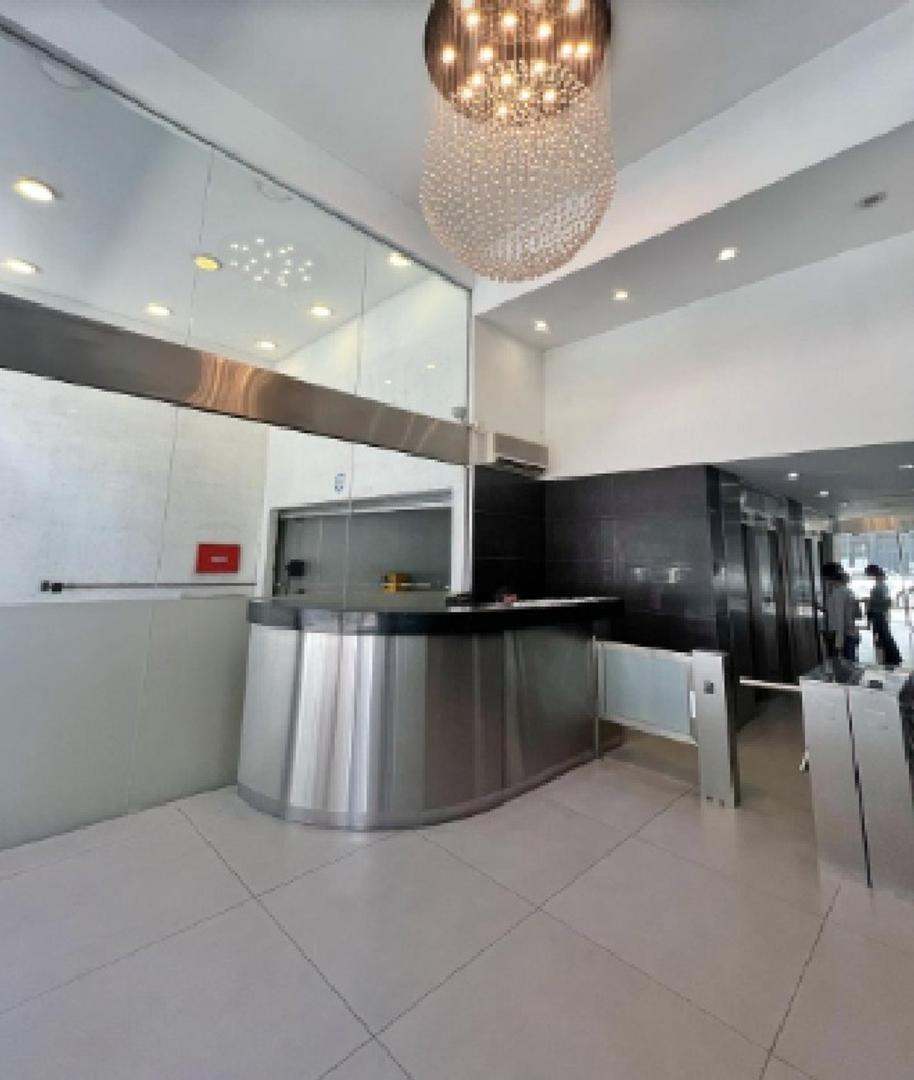 Oficina en Alquiler en Centro, USD 2.100