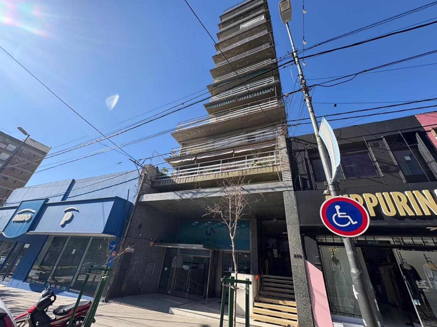 DEPARTAMENTO EN VENTA CAMPANA