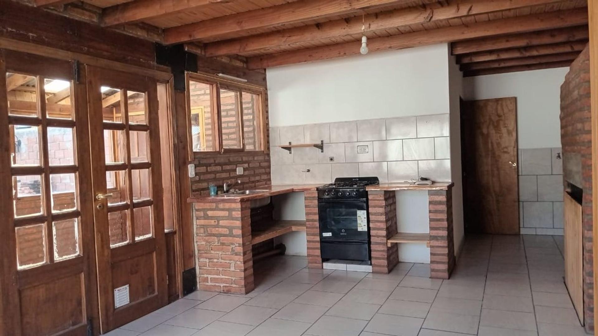 Depto Tipo Casa en Venta 8 años