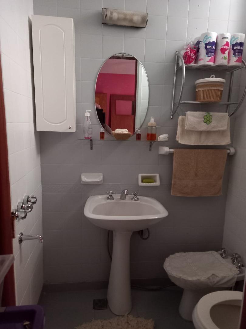 Depto Tipo Casa en Venta con 1 cocheras