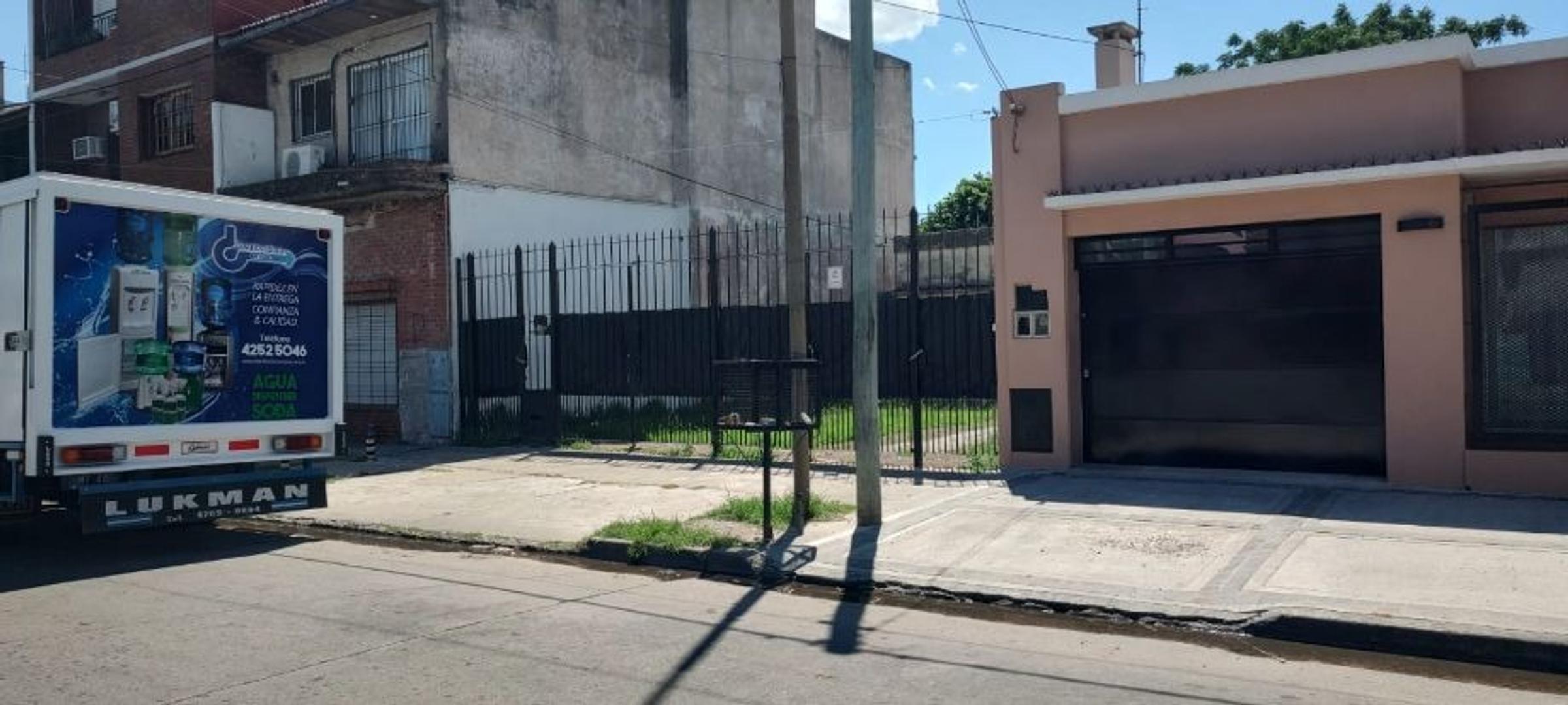 LOTE EN VENTA AVELLANEDA 861 BERNAL