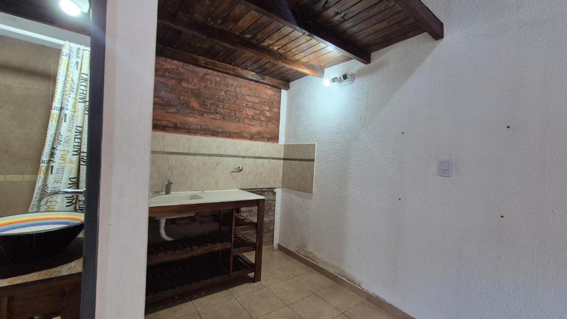 Departamento en Alquiler en San Miguel, $ 300.000