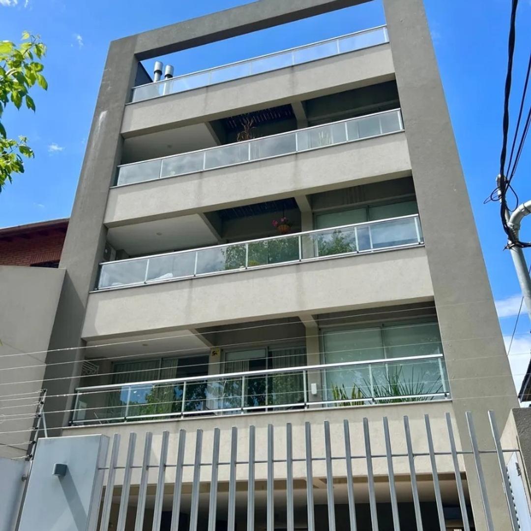 Departamento 3 ambientes con cochera,  Florida