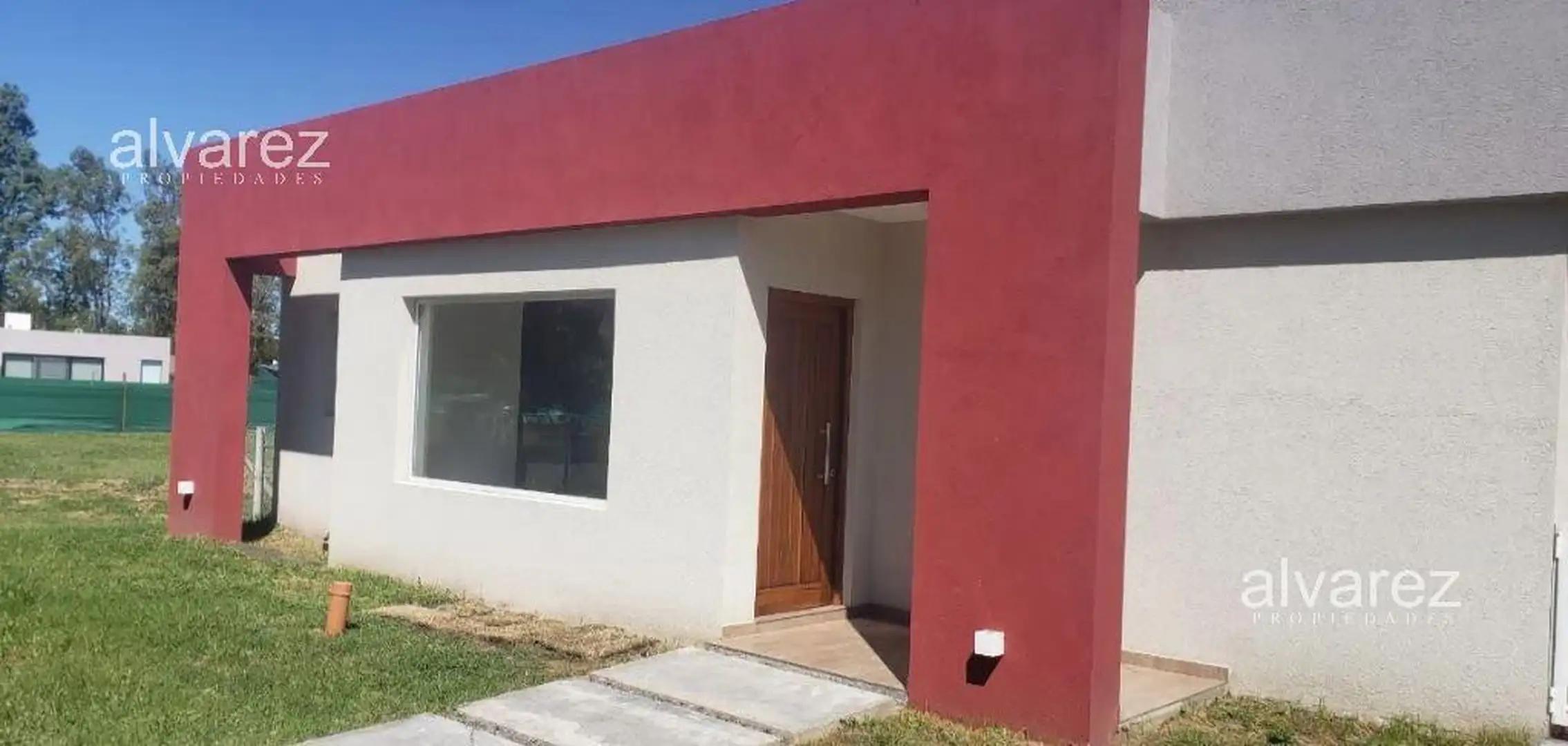 Casa venta 4 ambientes La Cesarina general rodriguez