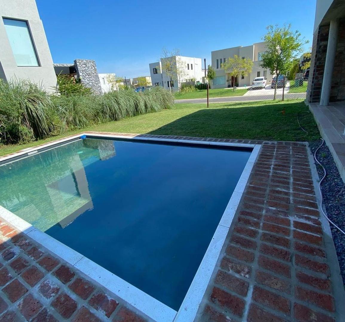Casa en Venta en Puertos - Araucarias, USD 355.000
