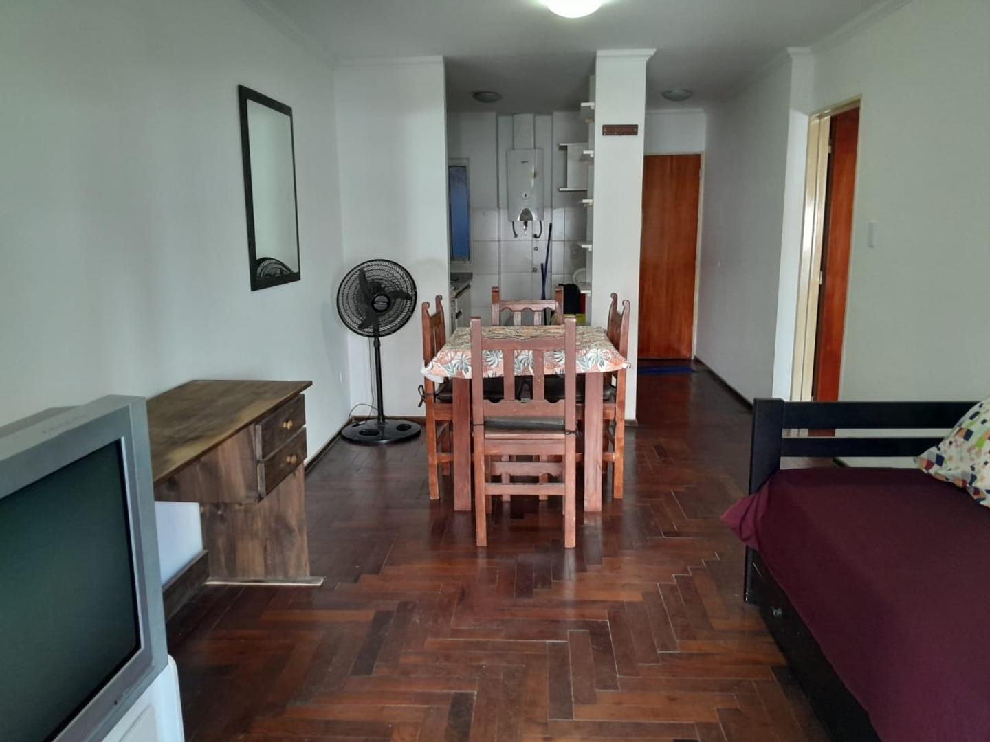 Departamento en Alquiler 25 años