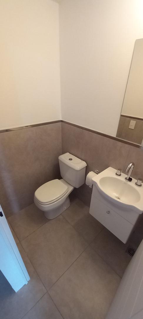 Departamento 2 ambientes con 2 baños