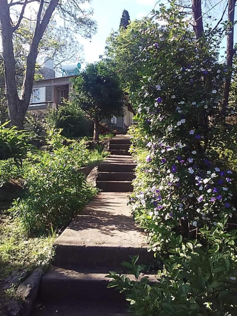 Hermosa casa mas departamento frente al lago de Embalse