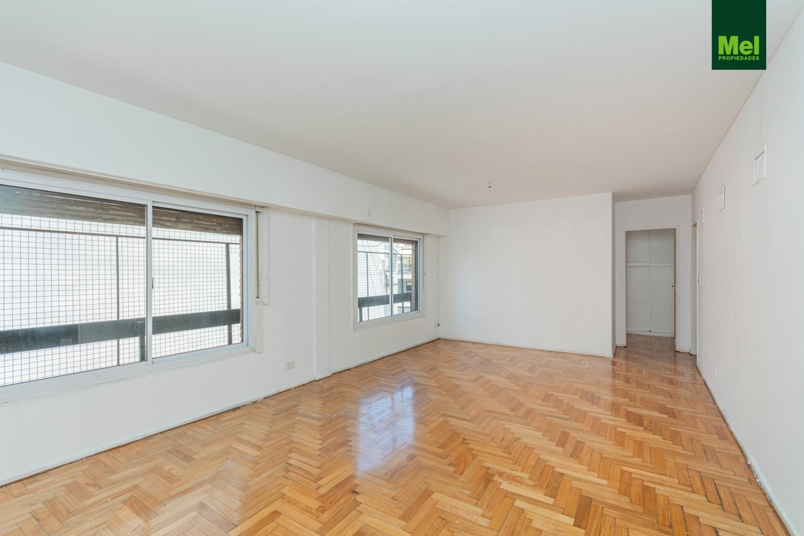 Dúplex 4 ambientes con cochera en Belgrano | Apto Crédito