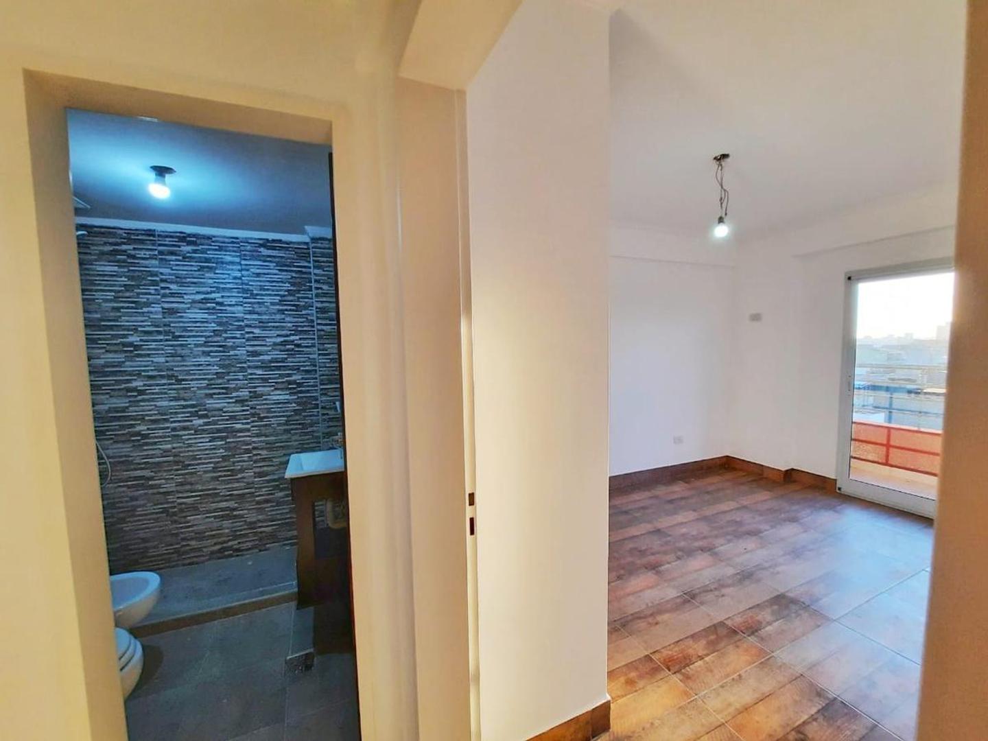 Departamento en Venta en Valentin Alsina, $ 550.000