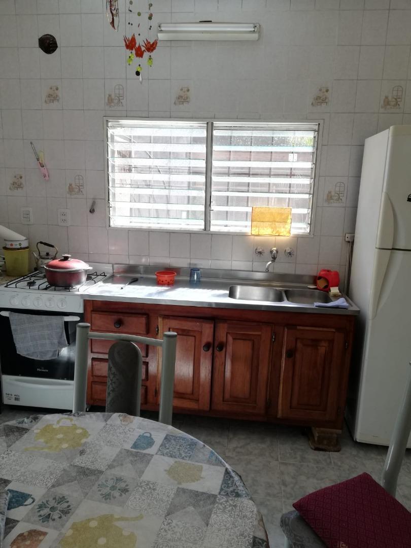 APTO CREDITO  CASA DE 3 AMBIENTES-BURZACO