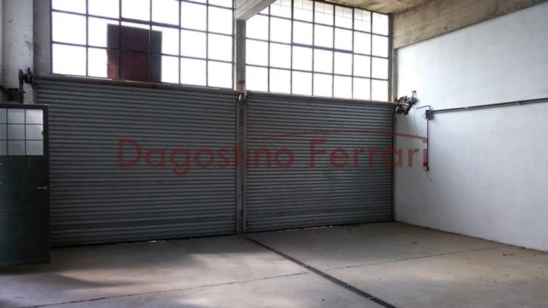 Galpon en Venta en Azcuenaga, USD 118.000